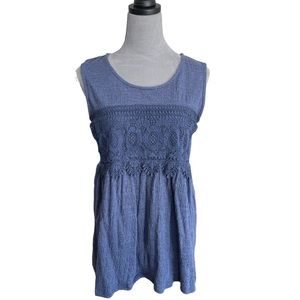 Ideal navy sleeveless tunic top. Size M